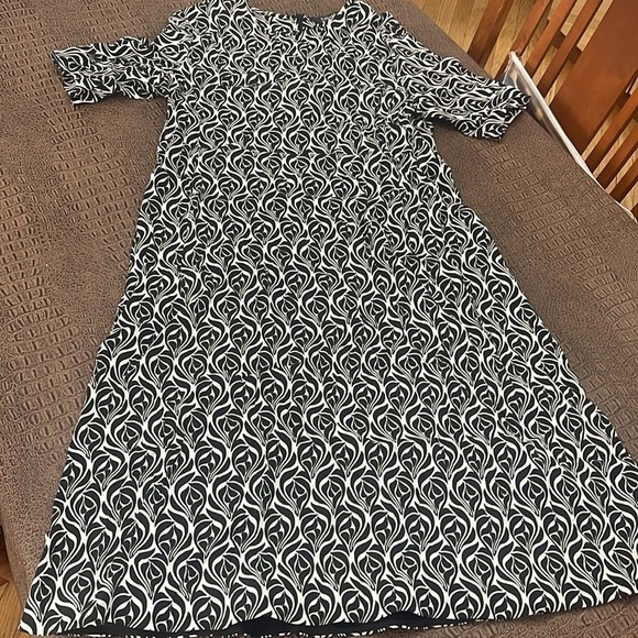 MaxMARA black and white pattern dress size 12 - Picture 2 of 7